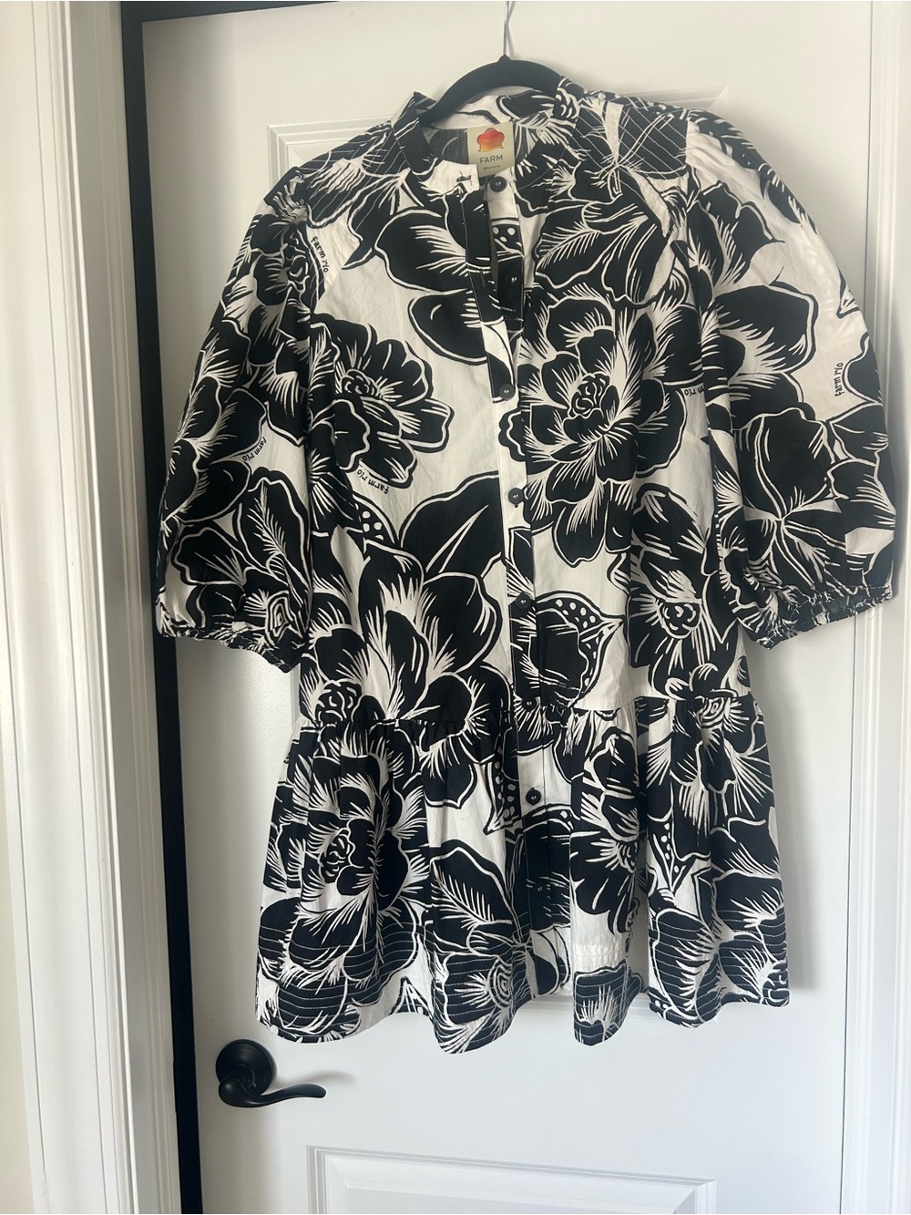 FARM Rio Black and White Floral Button-Front Tunic